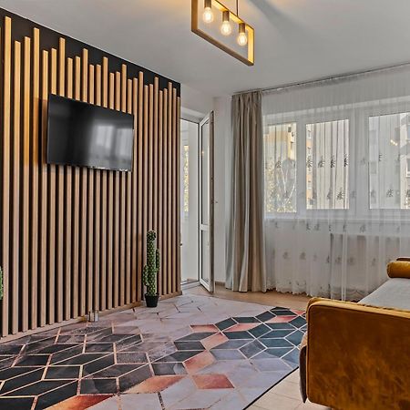 Apartament De Lux Drumul Taberei Bukarest Exteriör bild