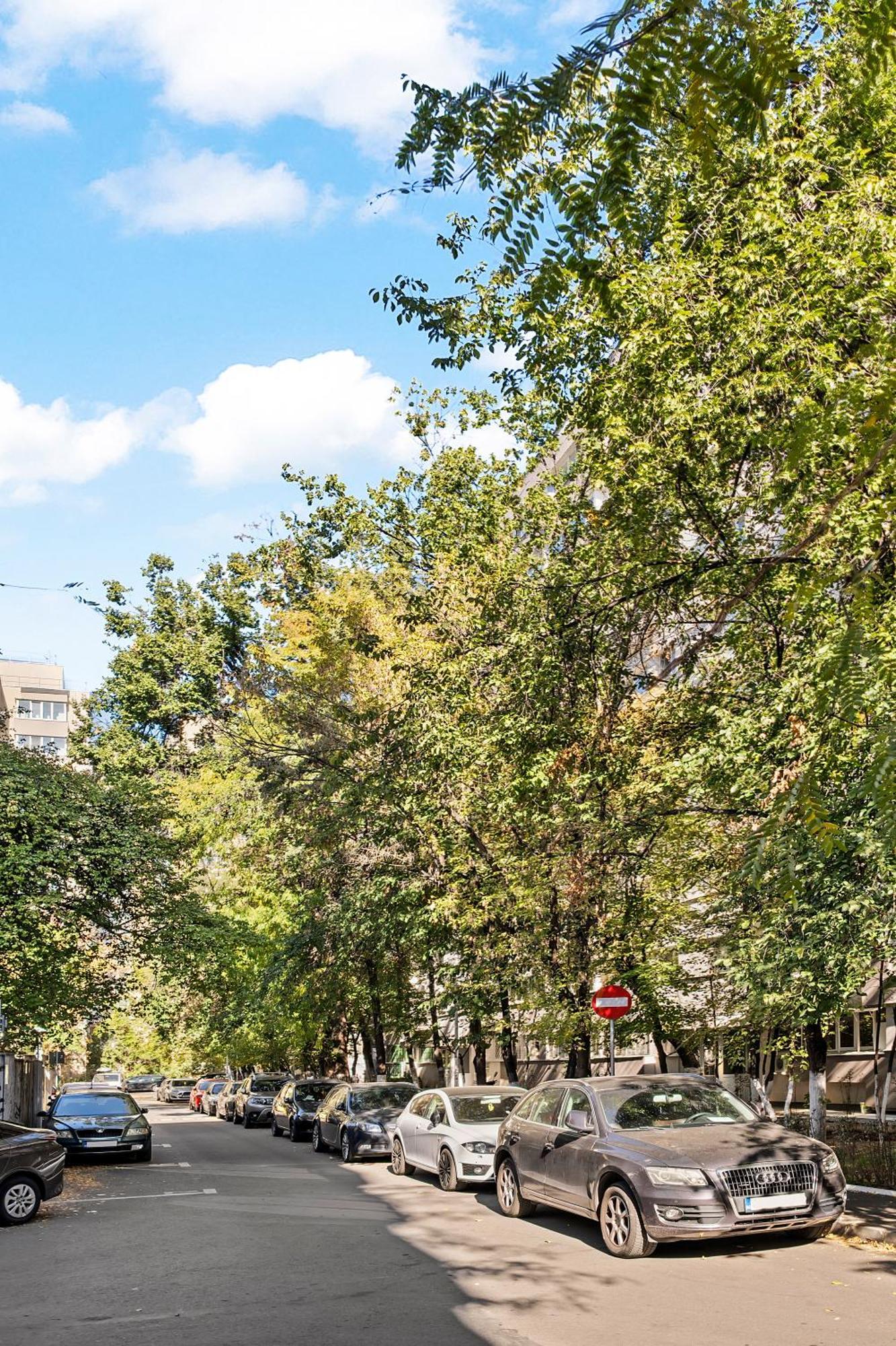Apartament De Lux Drumul Taberei Bukarest Exteriör bild